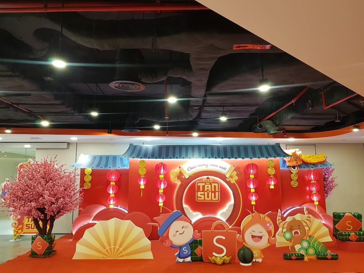 Dịch vụ trang trí Tết ở khu đô thị Sài Đồng