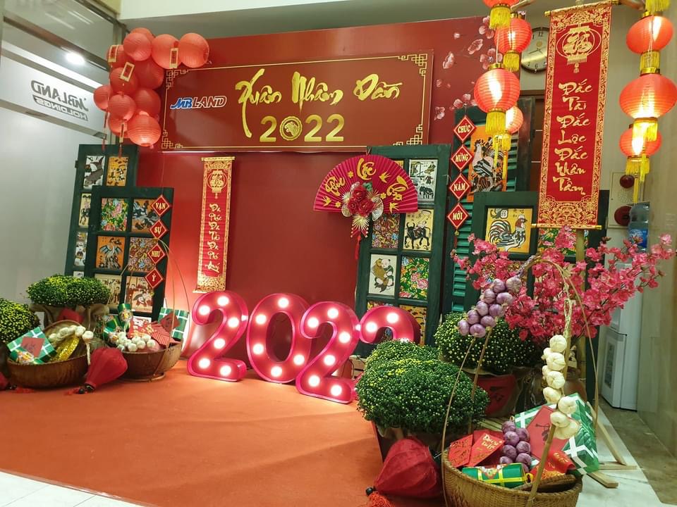 Dịch vụ trang trí Tết ở khu đô thị Vinhomes Metropolis