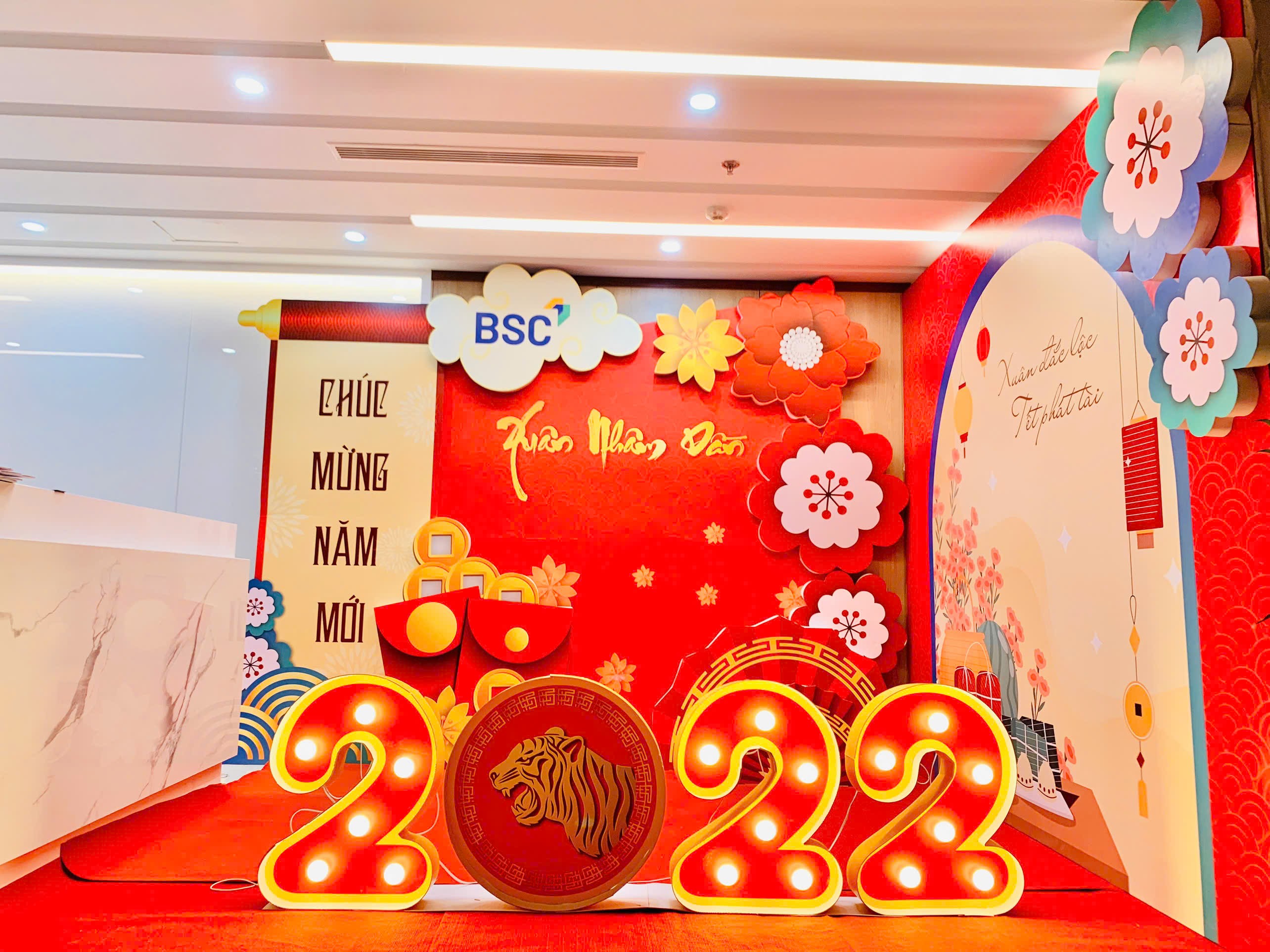 Trang Trí Tết Công Ty Ở Hoàng Mai 2027
