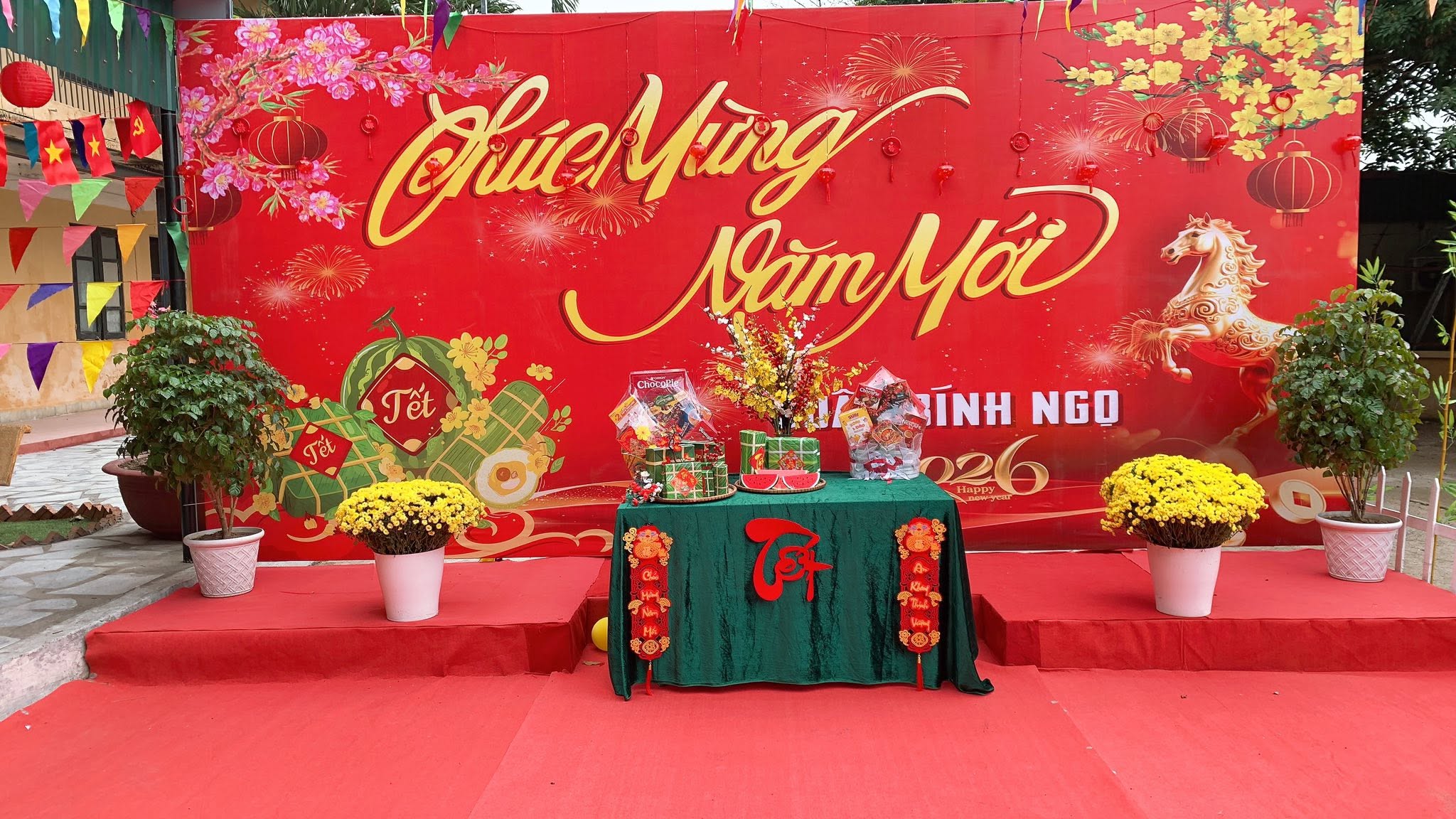 Trang Trí Tết 2027 Tại Cầu Giấy | Decor Tết Văn Phòng, Công Ty